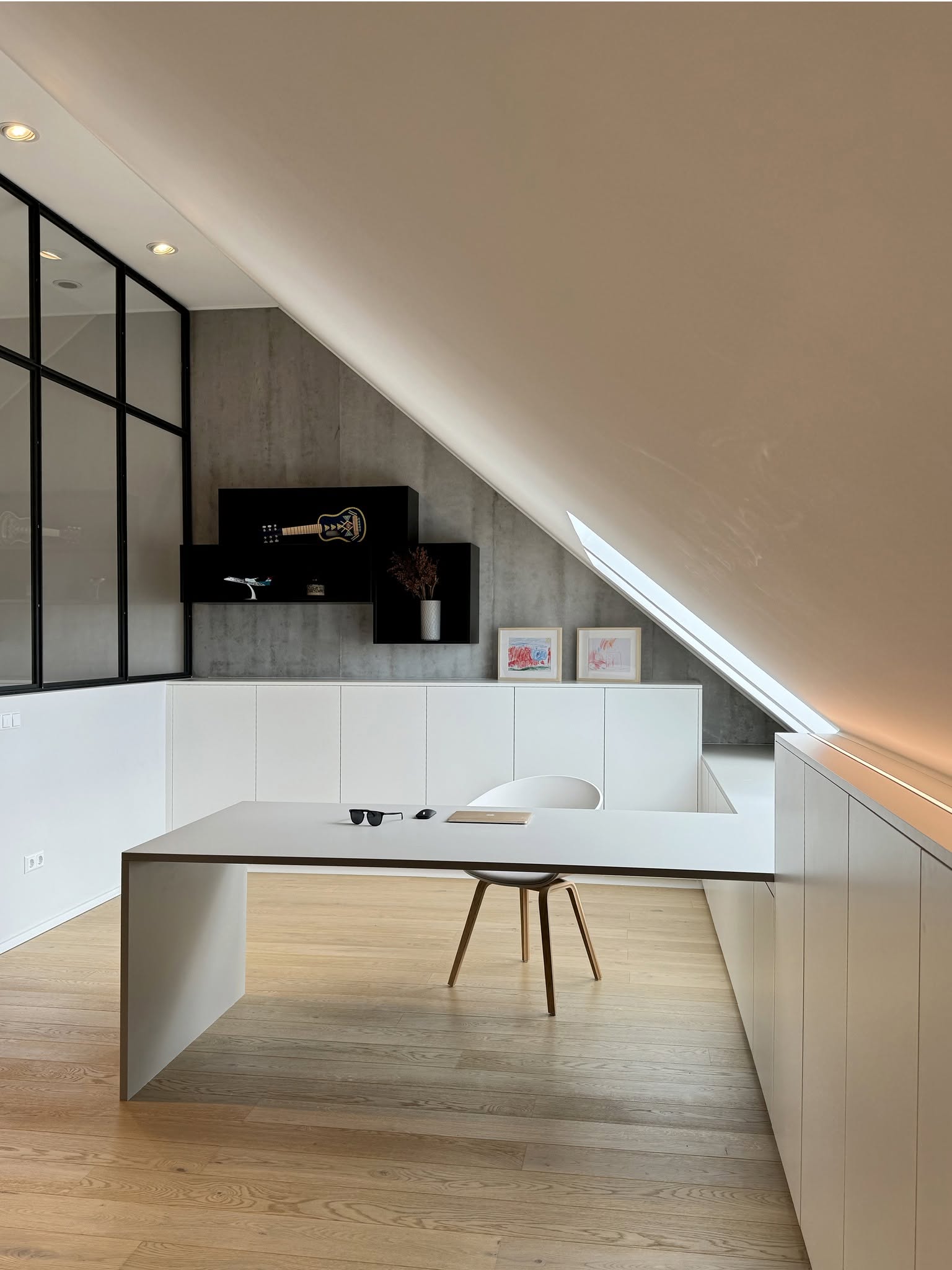 Ufficio loft · BetonWall · 04